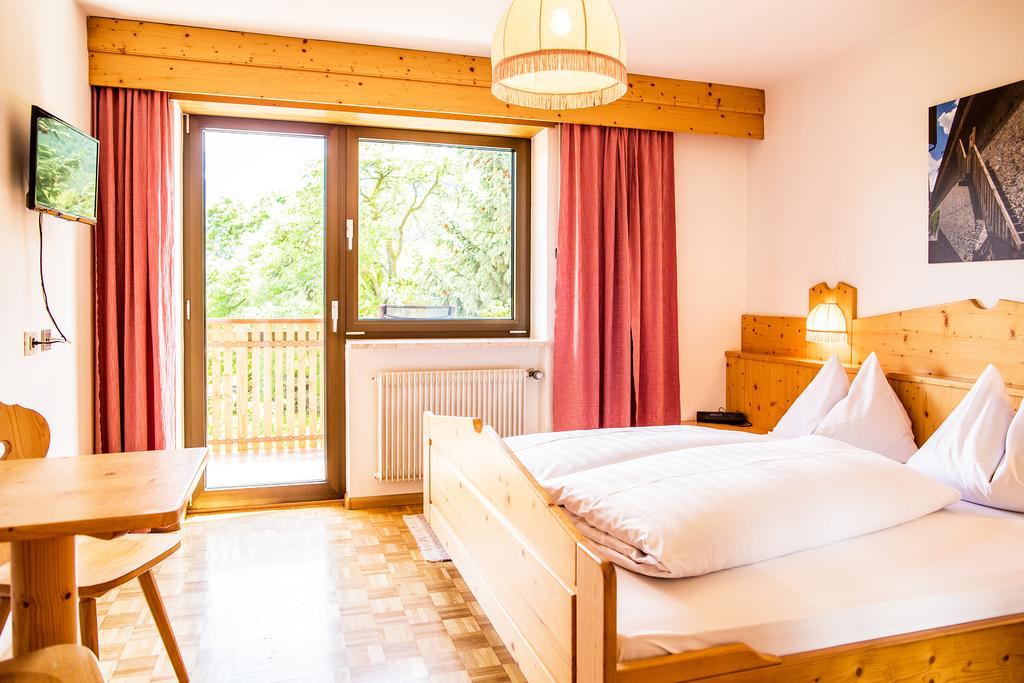 Garni Glurnserhof Pokoj fotografie