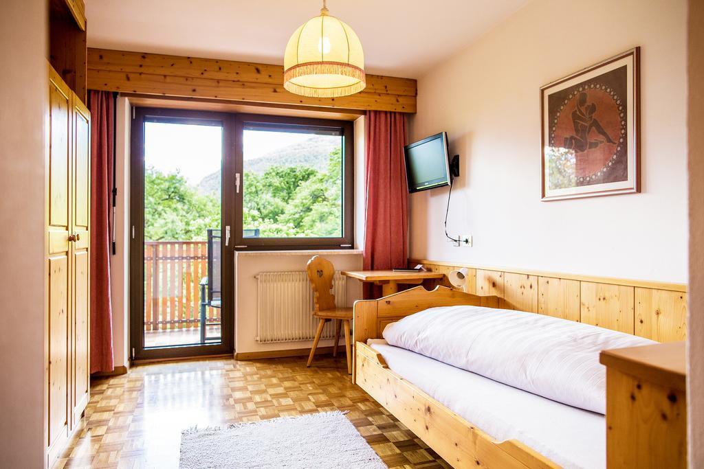 Garni Glurnserhof Pokoj fotografie