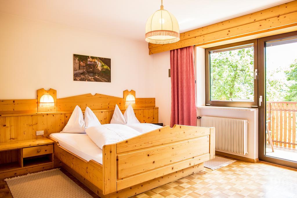 Garni Glurnserhof Pokoj fotografie